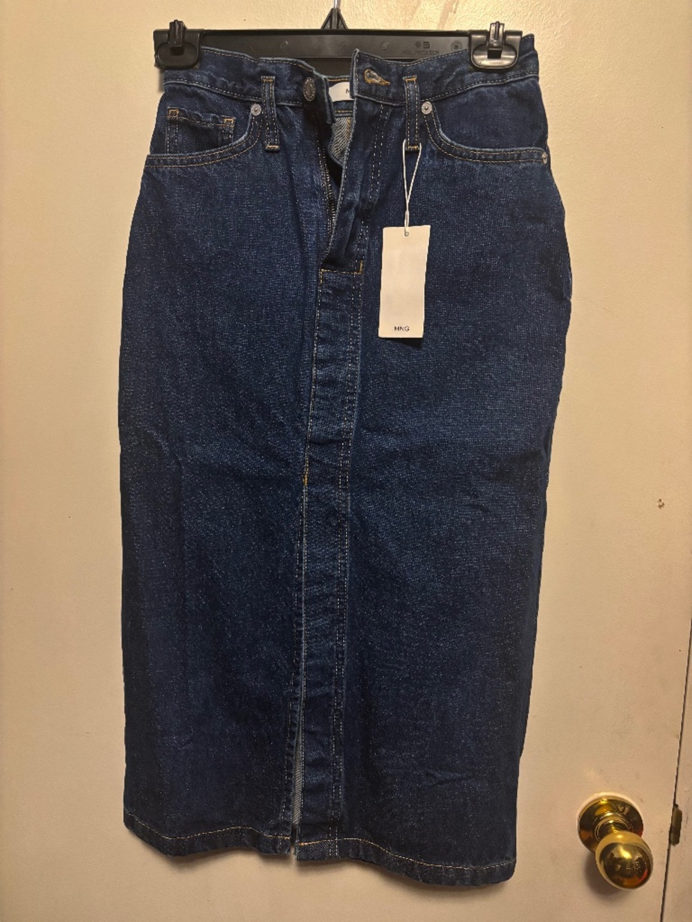 Denim skirt